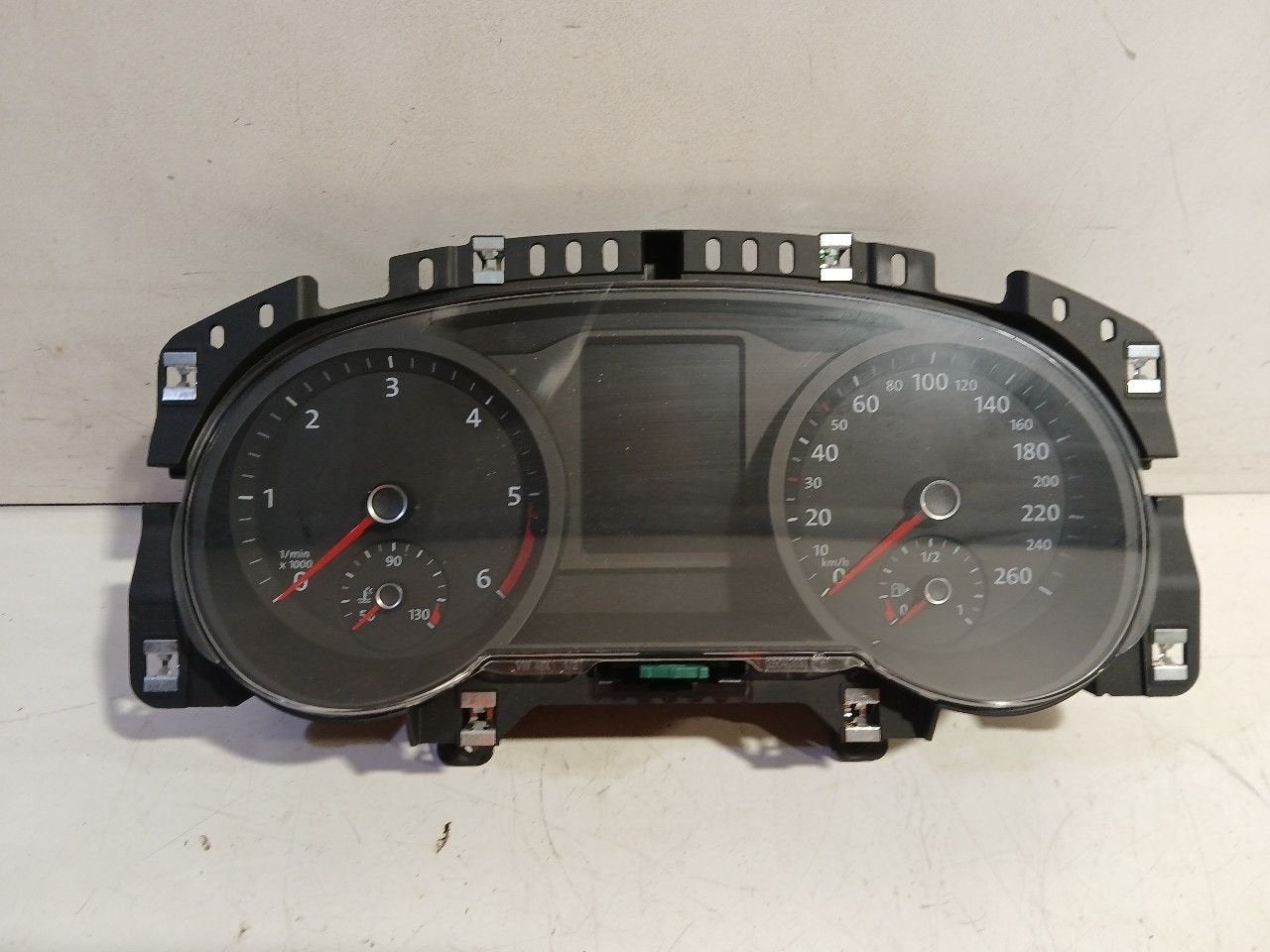 Cockpit Volkswagen Passat, Onderdelen@venauto.nl, Van der Ven Autorecycling B.V., Gebruikt, Ettenseweg 76, 4706 PB Roosendaal, The Netherlands