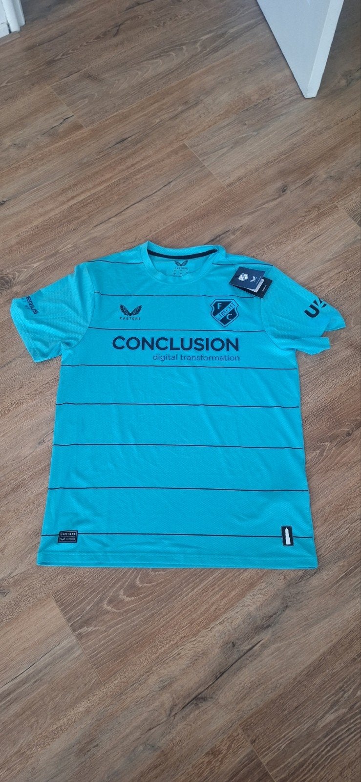 FC Utrecht Keepershirt Pro Versie Maat L Zeldzaam, Maat 52/54 (L), Nieuw, Ophalen of Verzenden, Voetbal