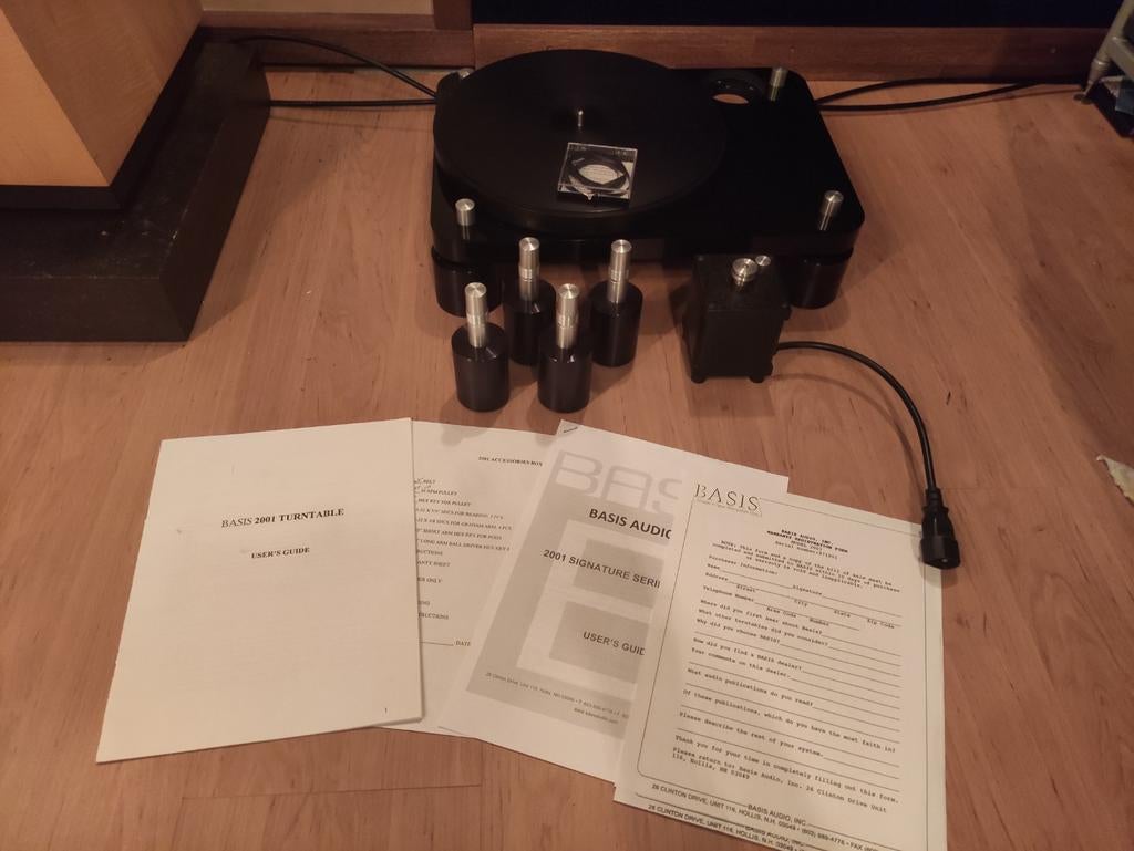 Basis Audio 2001  fluid-damped suspension, Ophalen of Verzenden, Overige merken
