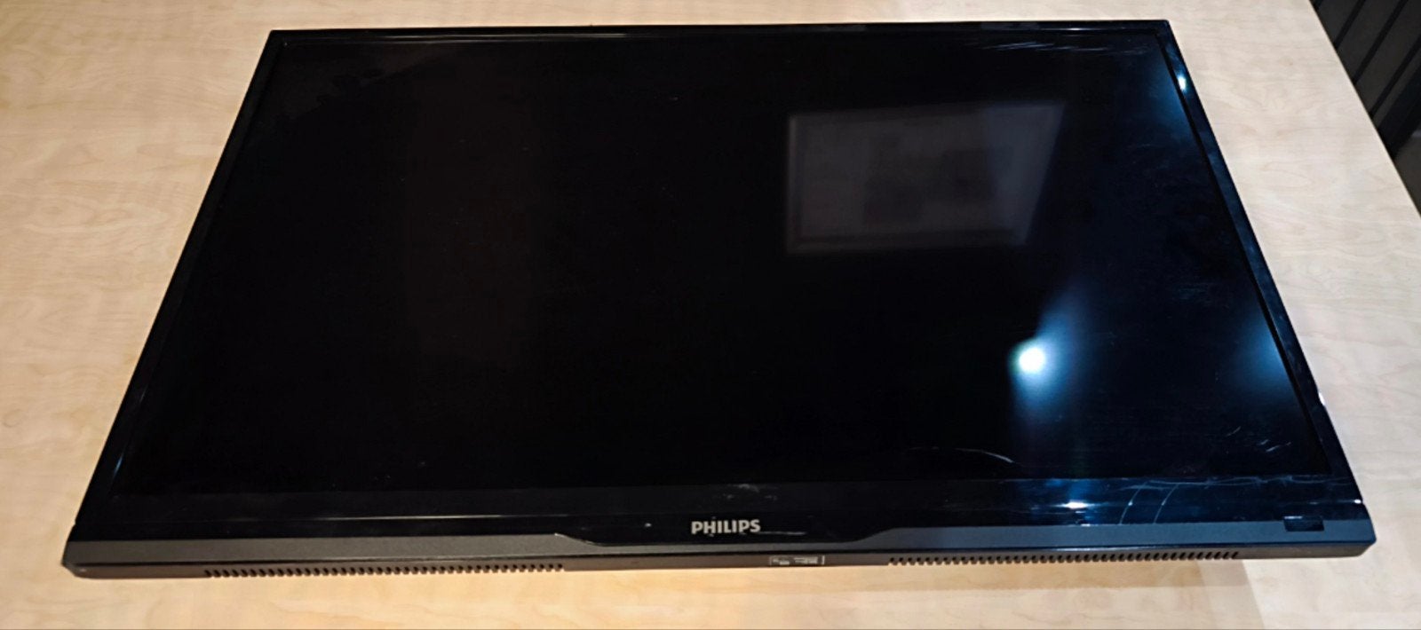 Philips 32 inch scherm - Ideaal voor monitor of TV, Ophalen, Oude Nijkerkerweg 129/16, 3853 JR, Ermelo, Philips, Gebruikt