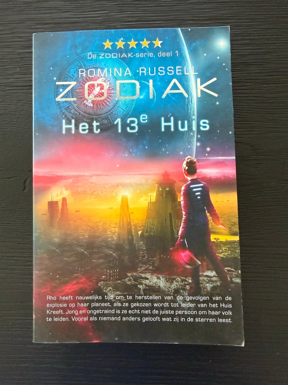 Zodiak: Het 13e Huis - Romina Russell (deel 1), Ophalen of Verzenden, Zo goed als nieuw