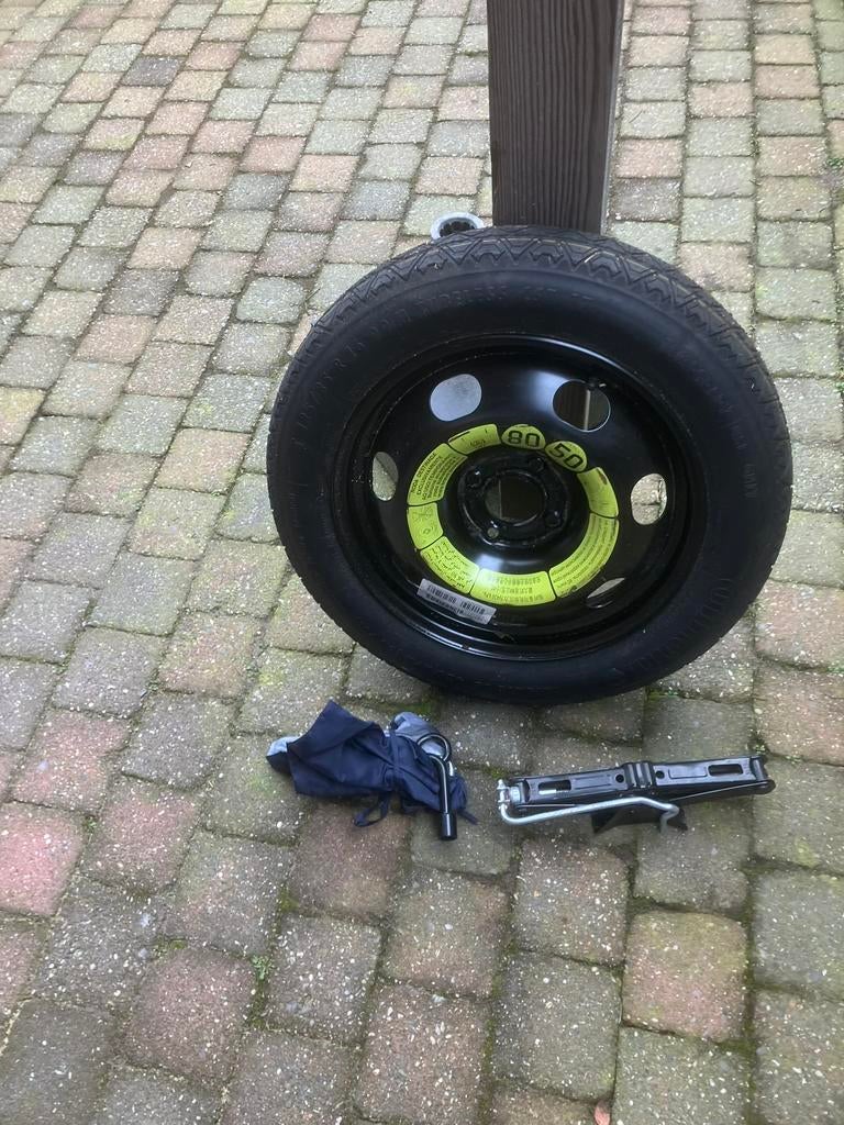 Thuiskomertje opel crosland, Auto diversen, Auto-accessoires, Ophalen, Zo goed als nieuw