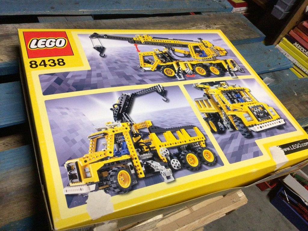 Lego Technic 8438 - Vrachtwagen met Kraan (Gebruikt), Inclusief instructies, Gebruikt, Lego, Ophalen of Verzenden