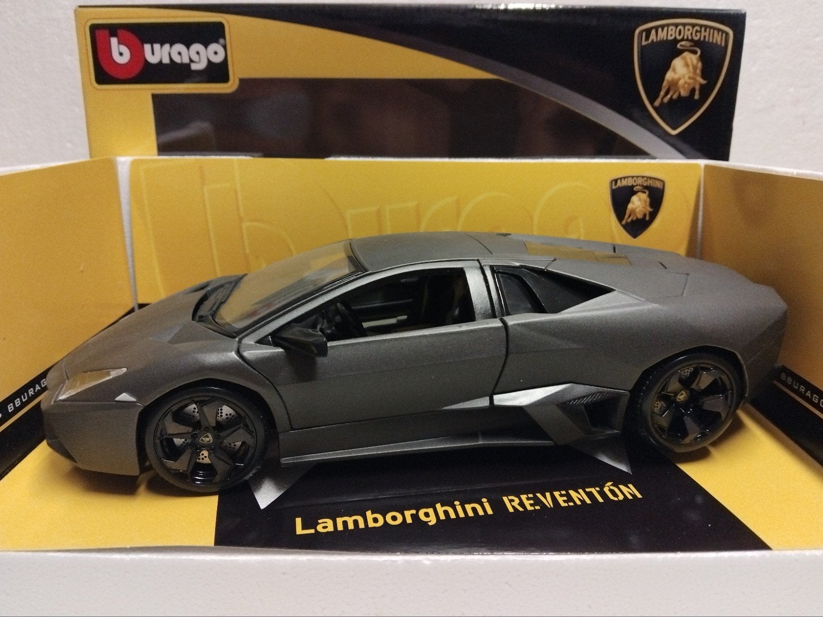 Lamborghini Reventon mat donker grijs Bburago 1:18 KRD, Ophalen of Verzenden, Zo goed als nieuw, Auto, Overige merken
