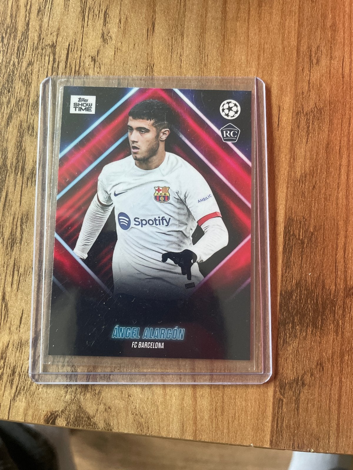 Topps Show Time Ángel Alarcón FC Barcelona Spelerskaart, Ophalen of Verzenden, Zo goed als nieuw, Buitenlandse clubs, Spelerskaart