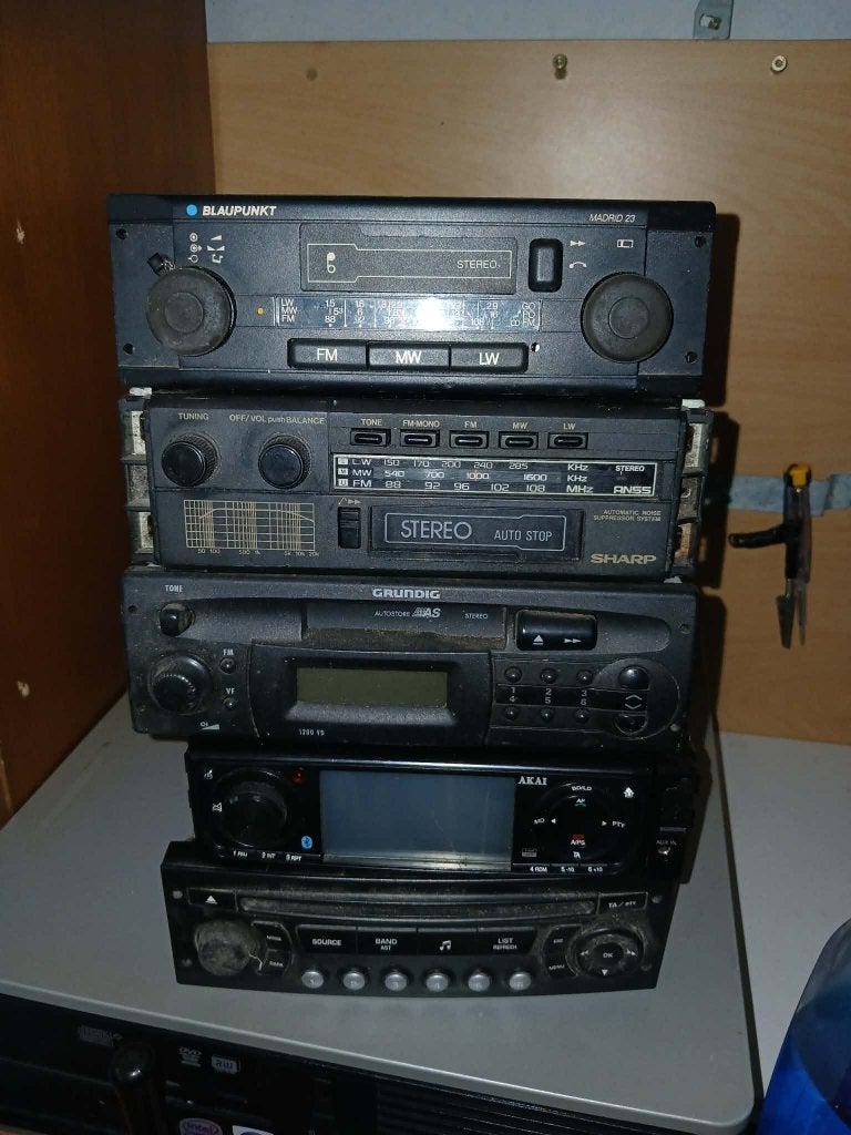 autoradio s 8 stuks, Auto diversen, Autoradio's, Ophalen of Verzenden