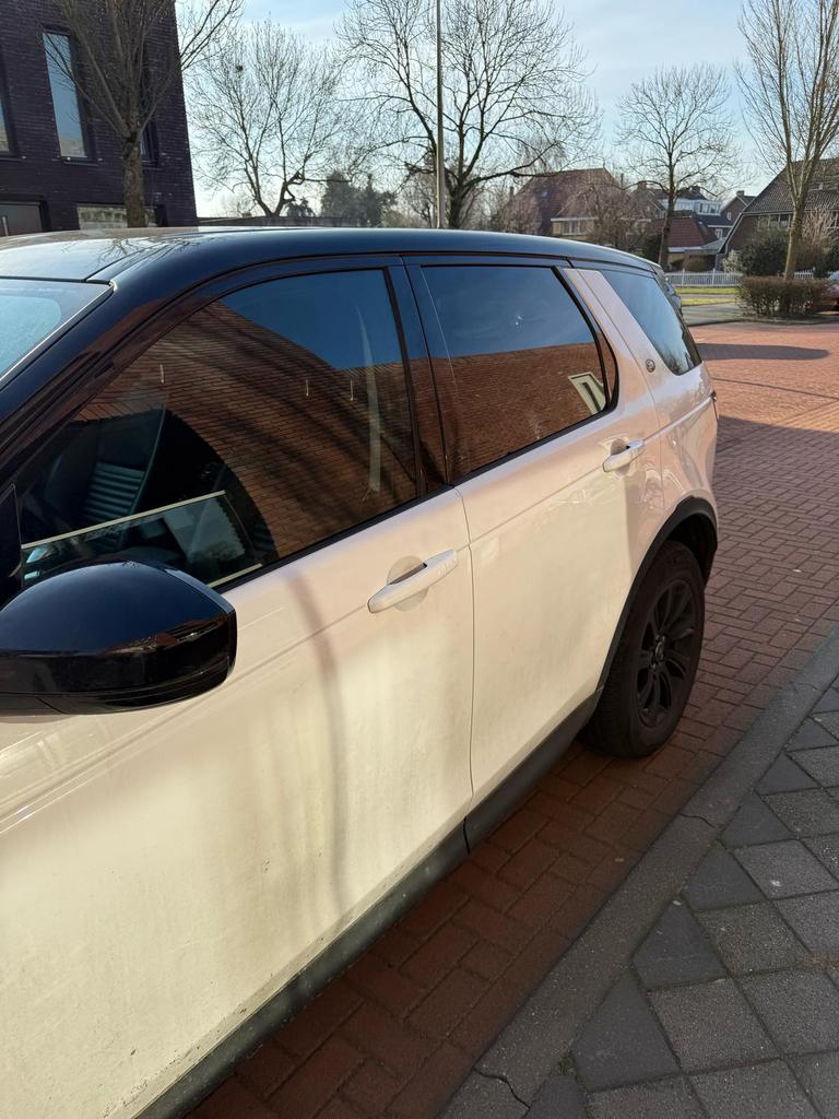 Land Rover Discovery Sport P200 200pk AWD AUT 5p. 2019 Wit, 4 cilinders, 2000 kg, Discovery Sport, Vierwielaandrijving