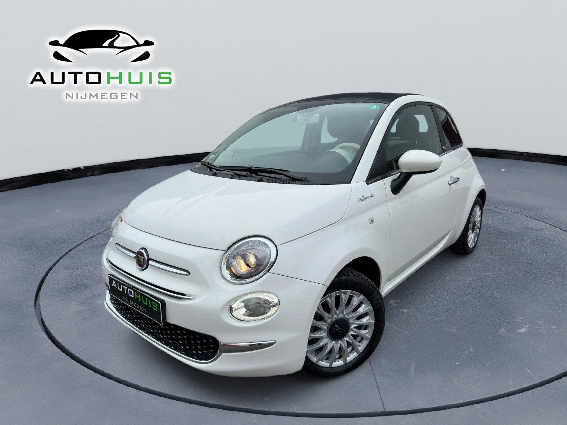 Fiat 500 C 1.0 Dolcevita Navigatiesysteem Half leder Apple c, Auto's, Voorwielaandrijving, Gebruikt, Cabriolet, 4 stoelen