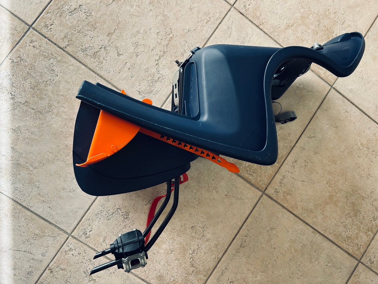 Polisport Fietsstoeltje Achter - 22 t/m 36 kg, Ophalen, Achterzitje, 22 t/m 36 kg, Gebruikt