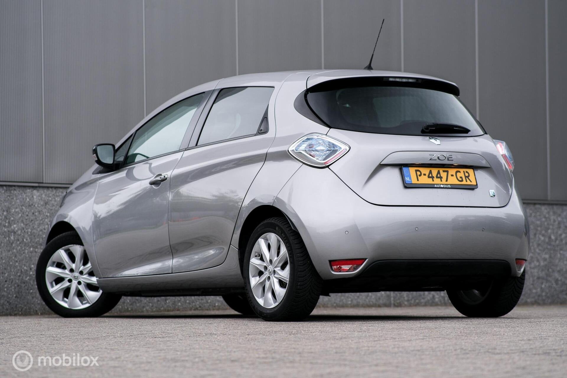 Renault Zoe R240 Intens 22 kWh (ex Accu) | Camera | LMV | LE, Auto's, 240 km, Stof, ZOE, Te koop