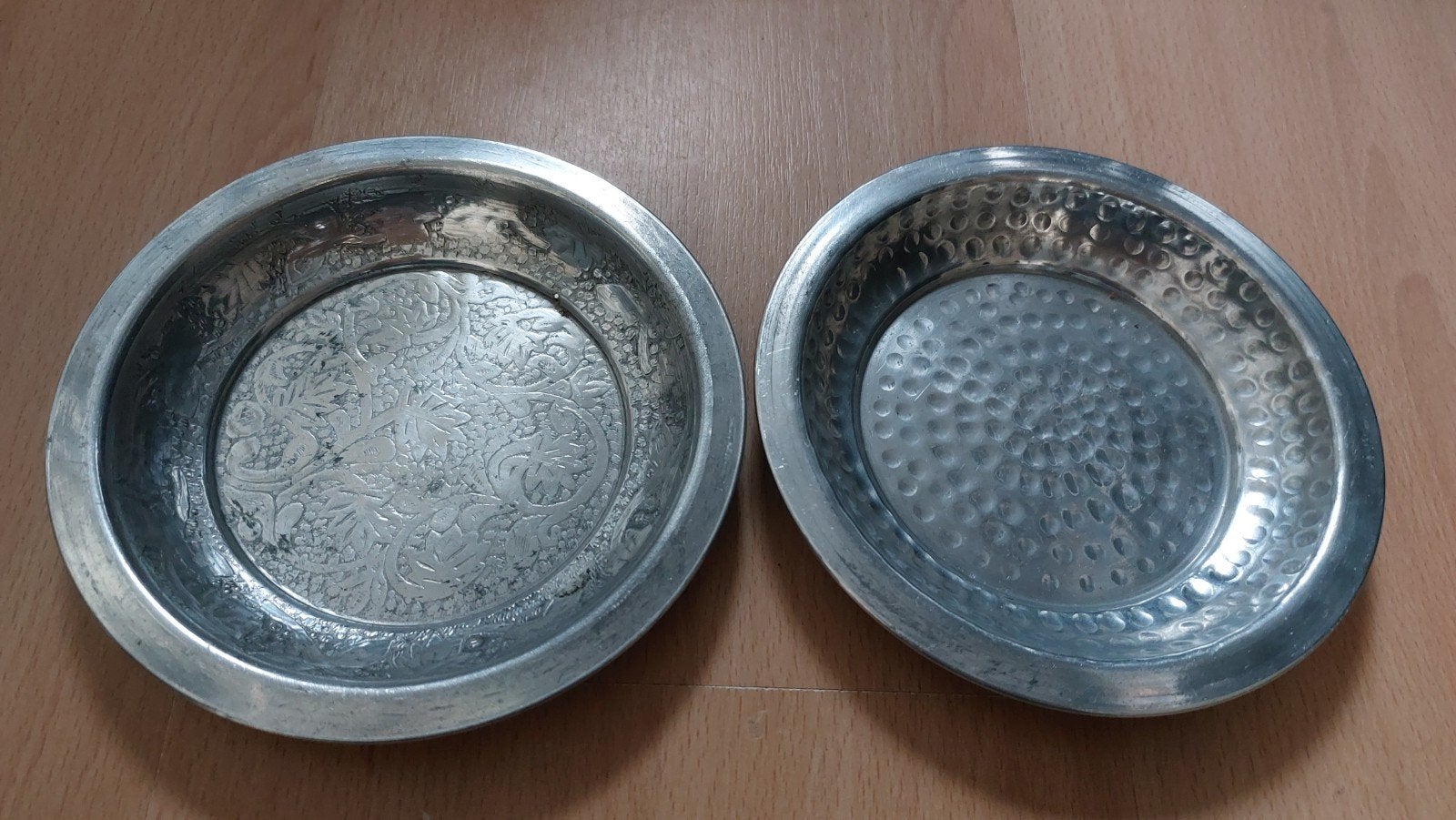 te koop 2 schaaltjes, Ophalen of Verzenden