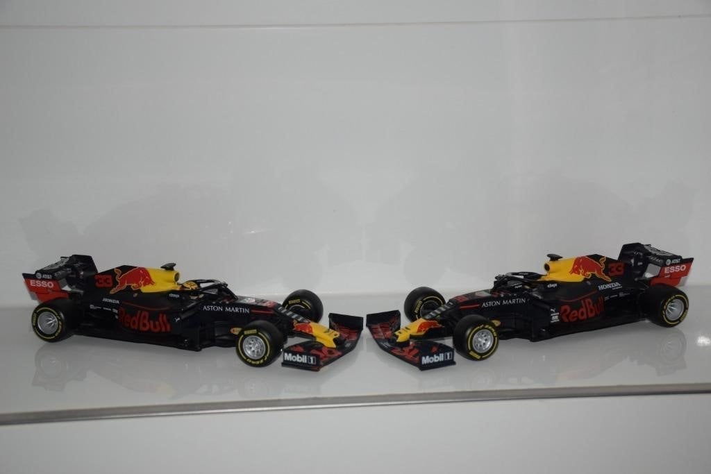 2x Bburago RedBull Formule 1 (RB15 en RB16); Schaal 1:24, Ophalen of Verzenden, Nieuw, Auto, Bburago