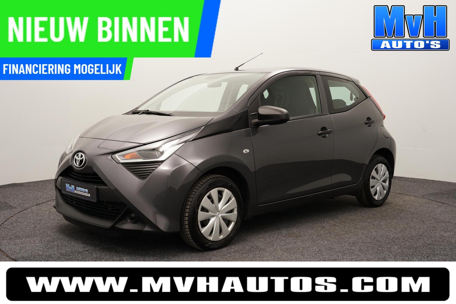Toyota Aygo 1.0 VVT-i x-fun|AIRCO|BLUETOOTH|ORGNL|LED|DAB, Voorwielaandrijving, Stof, Gebruikt, Euro 6