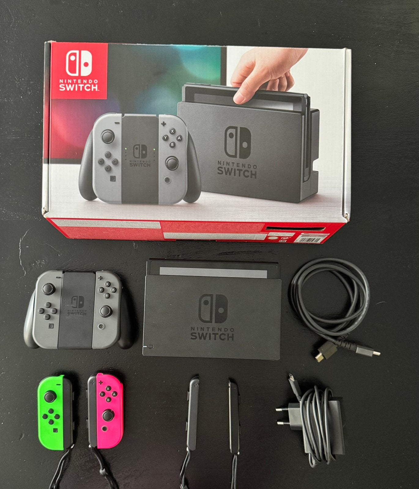 Nintendo Switch 2019 Upgrade Model + extra Joy-Cons, Spelcomputers en Games, Spelcomputers | Nintendo Switch, Gebruikt, Switch 2019 Upgrade