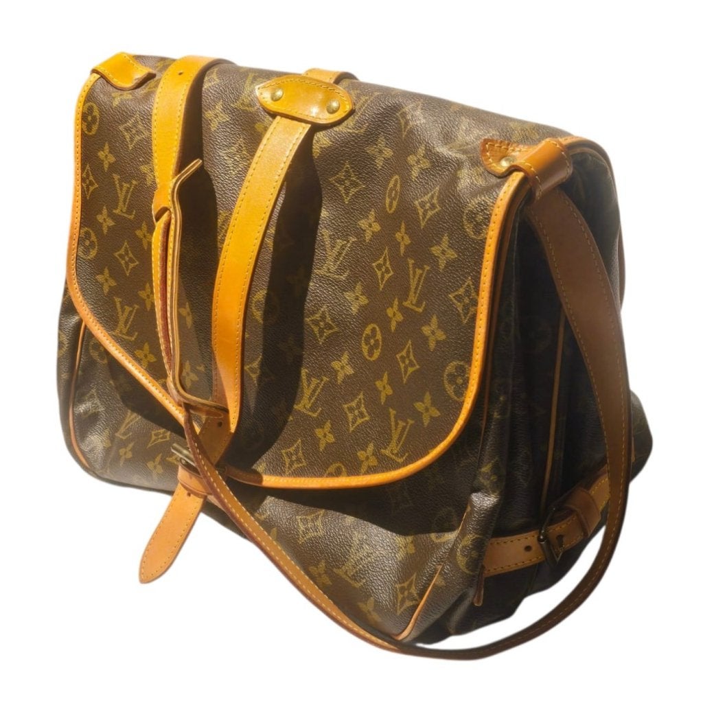 Louis Vuitton Saumur 35 Mono 1988 Schoudertas | Nette Staat, Louis Vuitton, Gebruikt, Support@louisvuitton.com, 2 Rue du Pont Neuf
75001 Paris
France