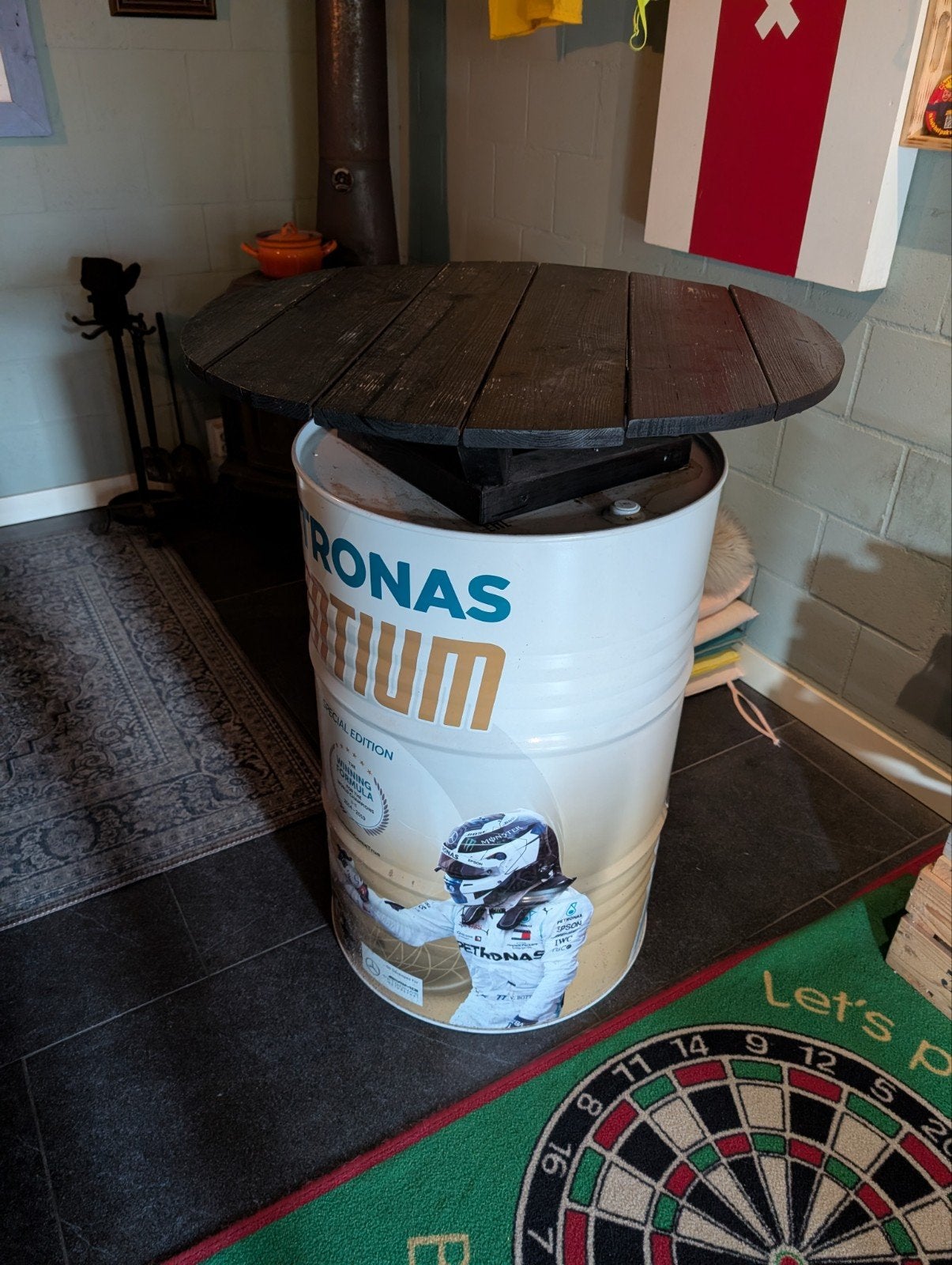 Hangtafel Petronas F1 met Hamilton en Bottas, Ophalen, Gebruikt