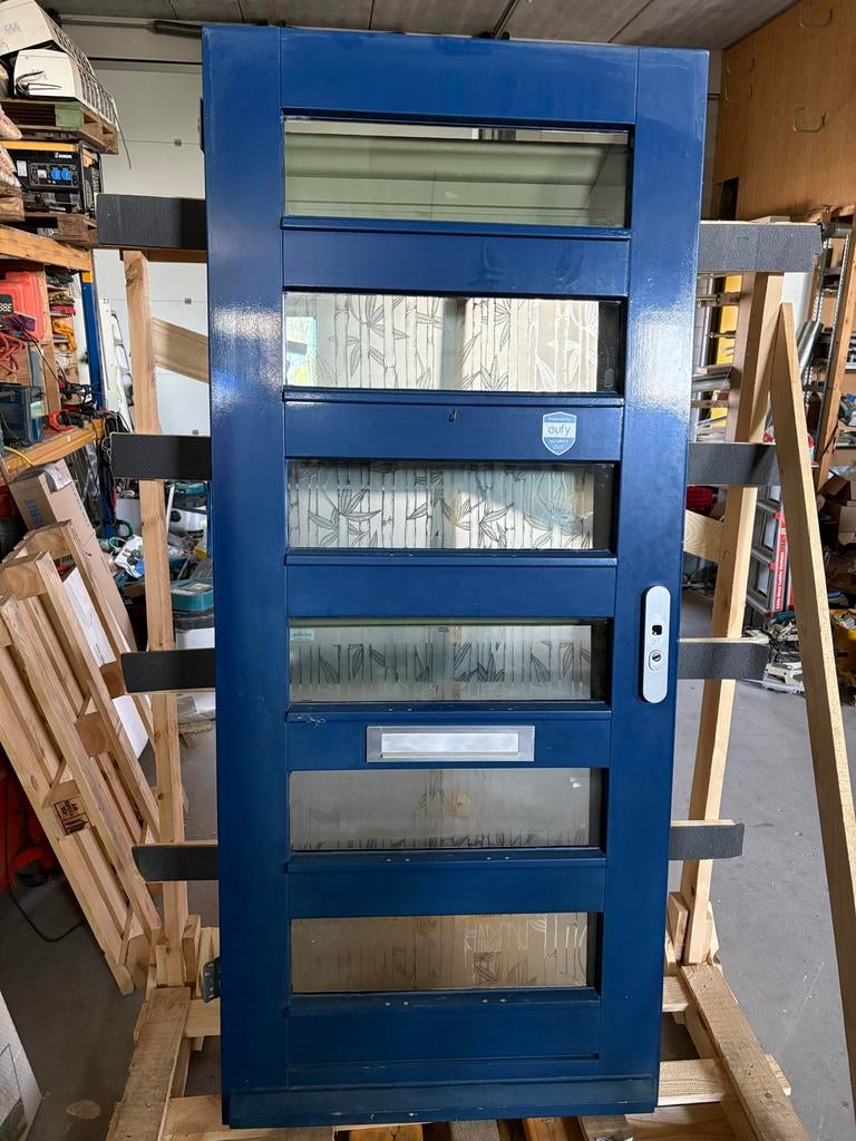 Voordeur met dubbele beglazing en veiligheidsbeslag, Doe-het-zelf en Verbouw, Deuren en Horren, Ophalen, 80 tot 100 cm, 200 tot 215 cm