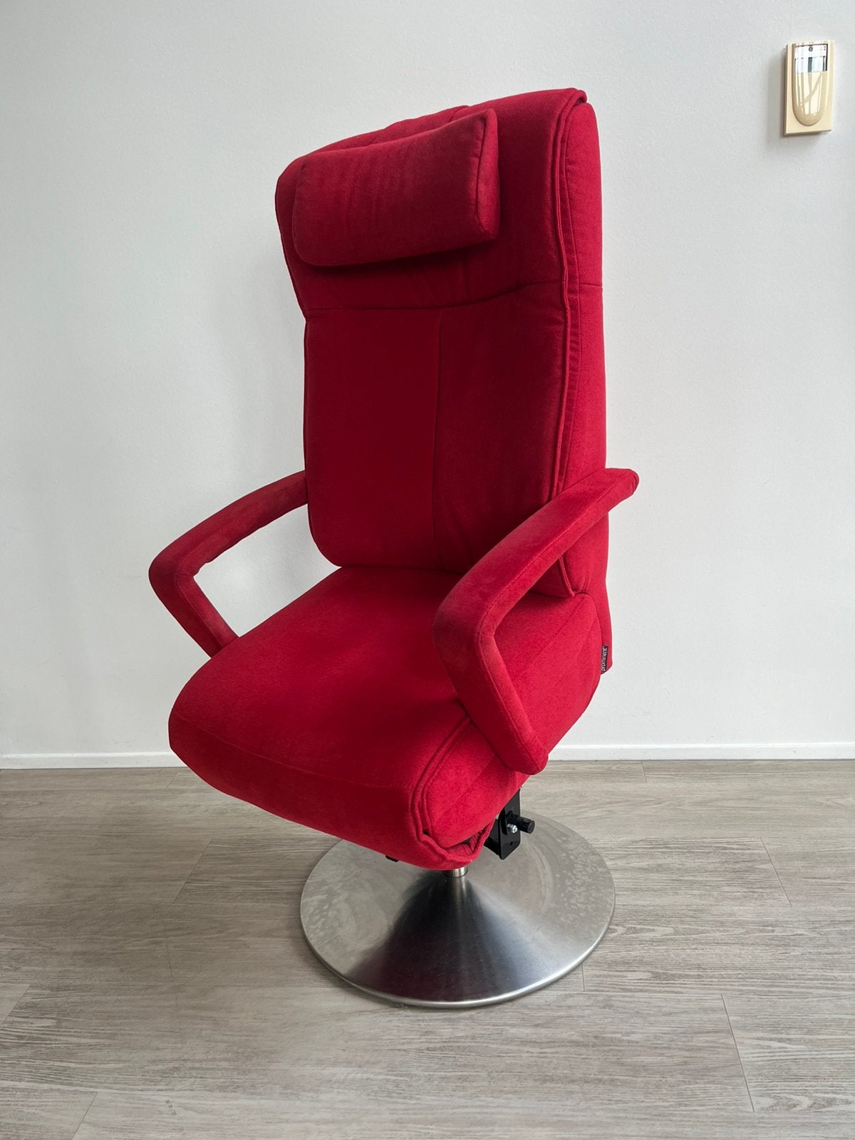 Prominent Sta Op Fauteuil Stockholm S Accu Rood Stof M, Huis en Inrichting, Fauteuils, Ophalen, Zo goed als nieuw, Stof, 50 tot 75 cm