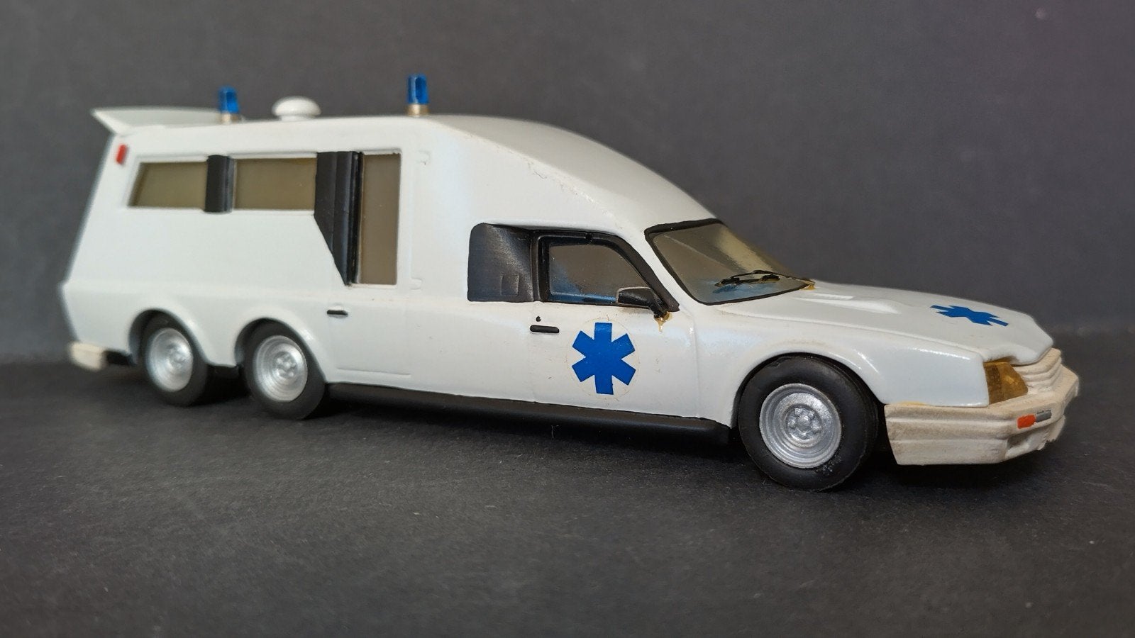 Citroen CX Ambulance Tissier phase 2 1:43 Esdo Pol, Overige merken, Auto, Verzenden, .