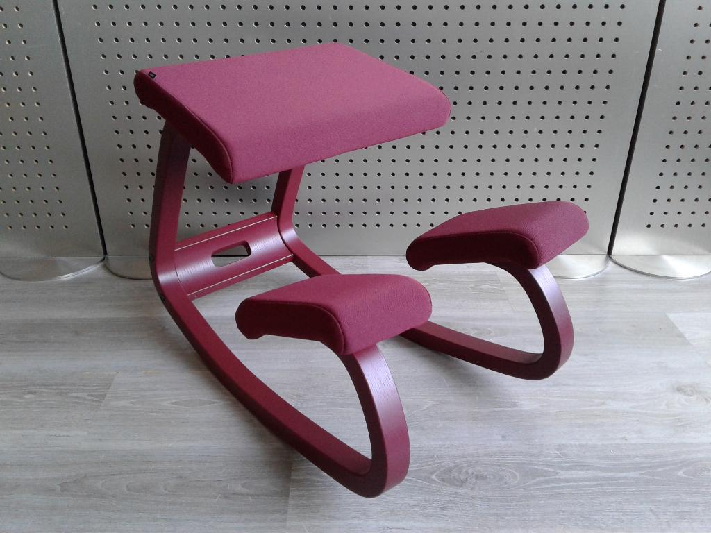 Variér (Stokke) Variable Balans (Donkerrood), Nieuw!, Huis en Inrichting, Bureaustoelen, Nieuw, Ophalen of Verzenden, Variér, Bureaustoel