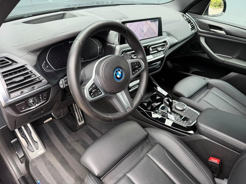 BMW X3 xDrive30e M-sport tr.hk Laser Memory HUD, Auto's, BMW, 1998 cc, Gebruikt, 4 cilinders, Zwart