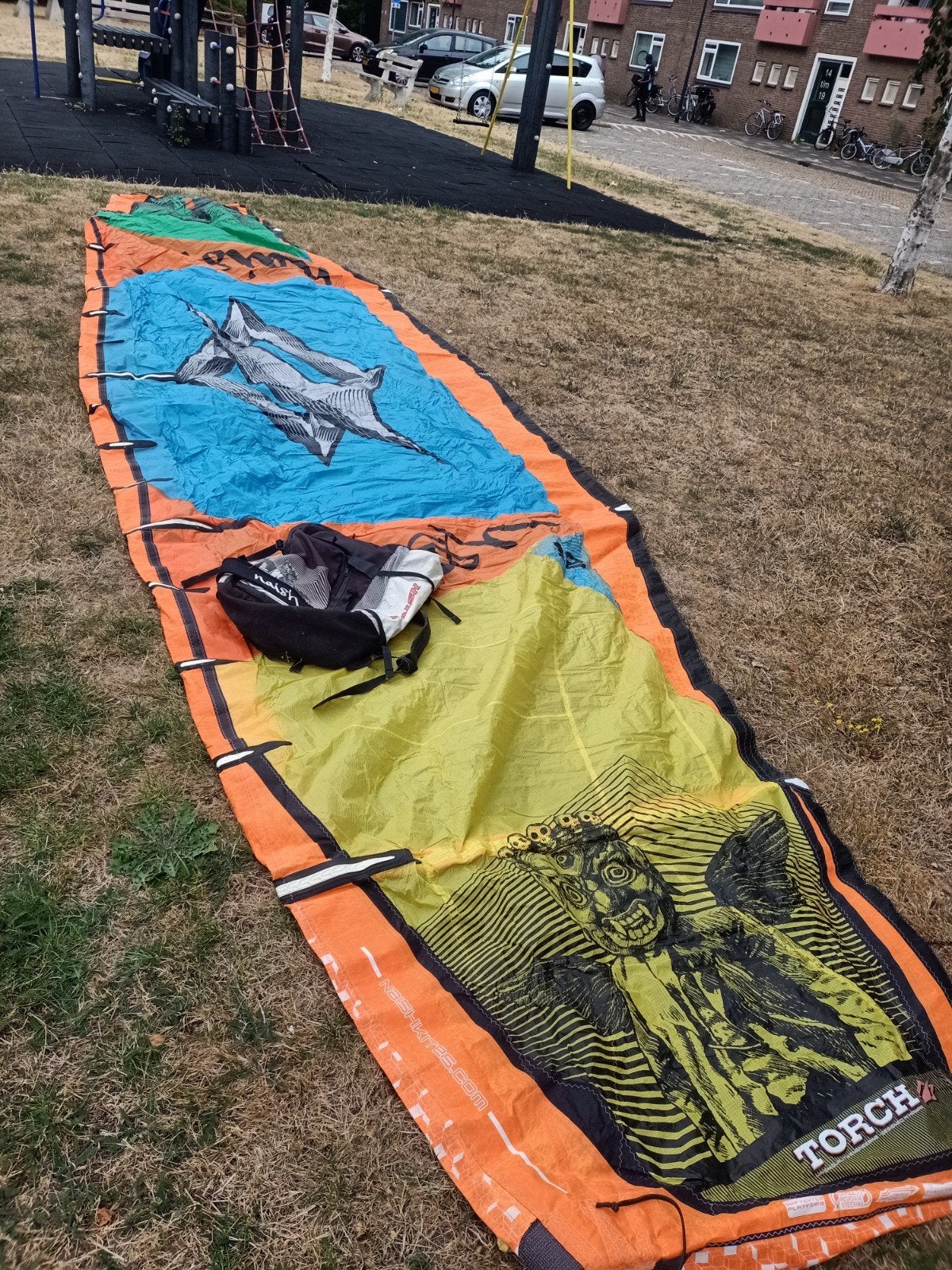gratis kites voor kitesurfen, Watersport en Boten, Kitesurfen, Geen board, Ophalen, Gebruikt, Kite