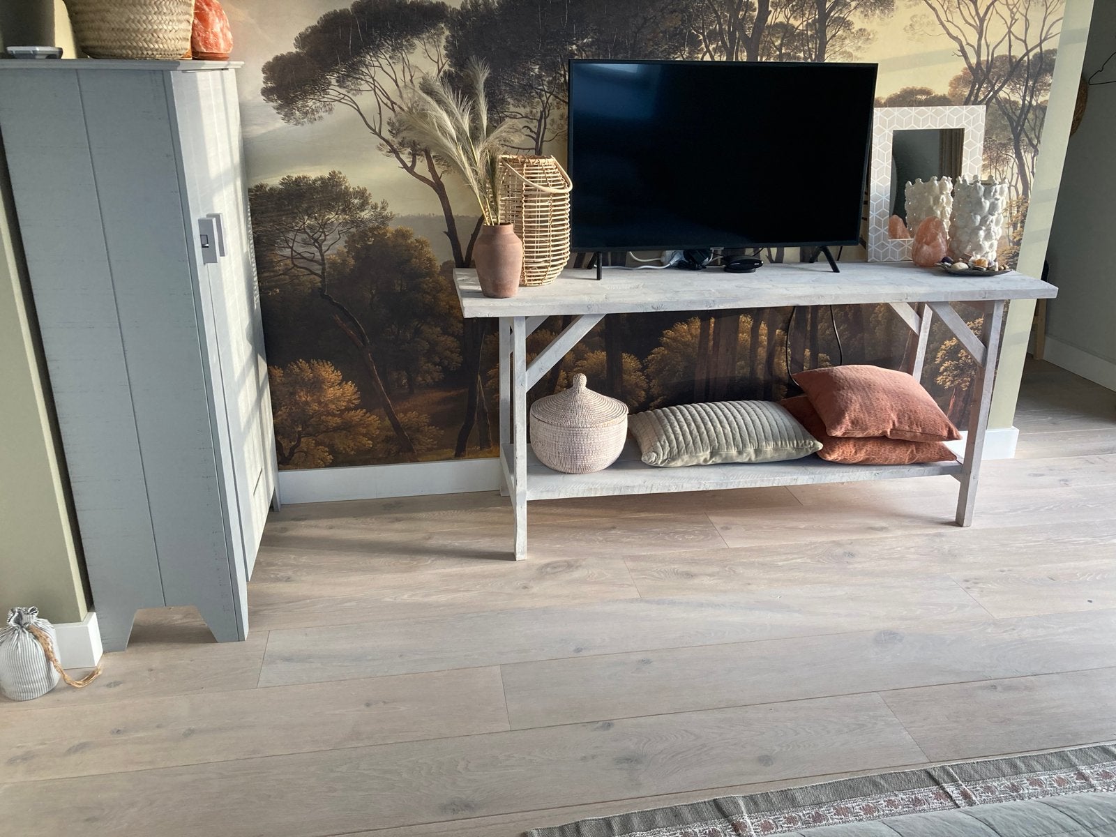 Massief houten dressoir / sidetable 180x80x49 cm, Huis en Inrichting, Ophalen, Zo goed als nieuw, 150 tot 200 cm, Overige houtsoorten