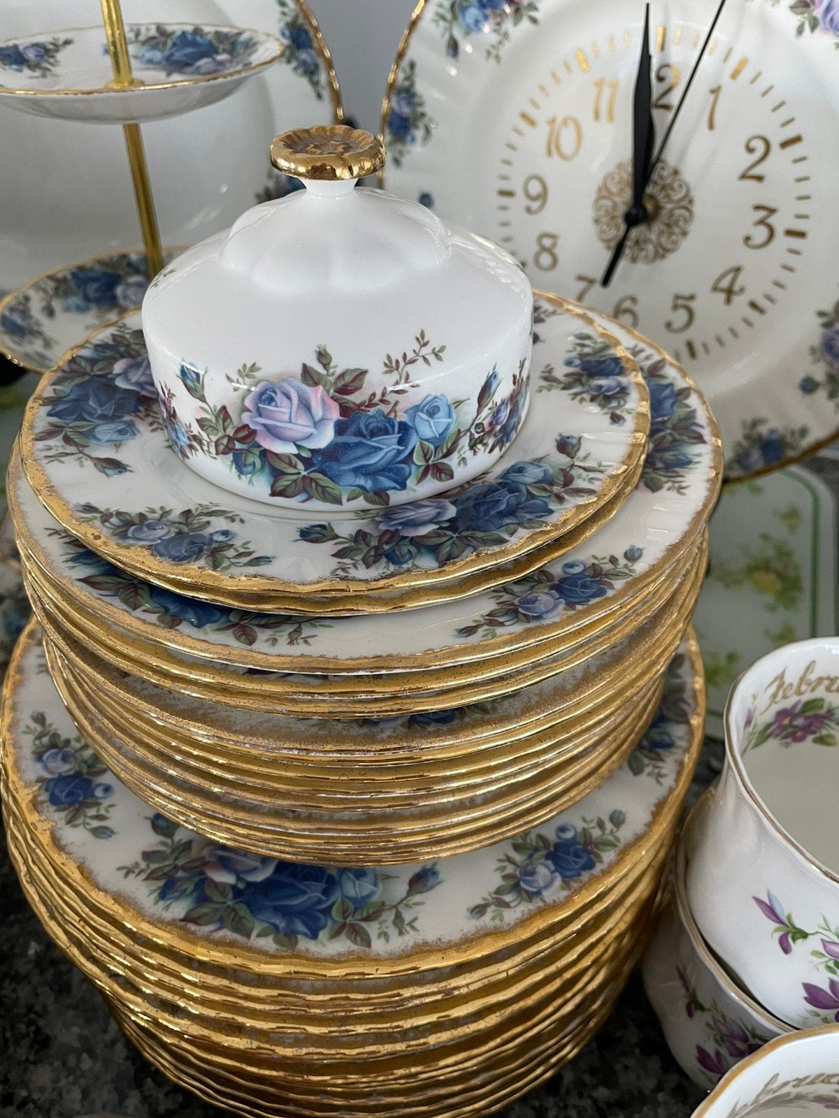 Royal Albert MOONLIGHT ROSE, Ophalen, Zo goed als nieuw, Porselein, Kop en/of schotel