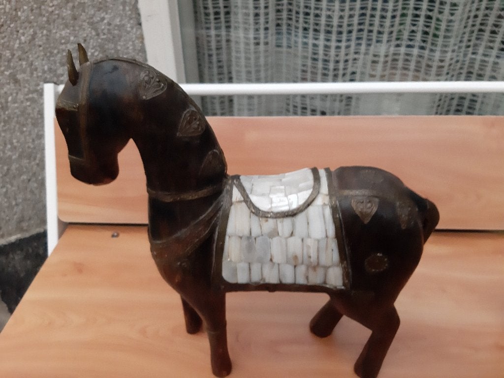 Beeld, paard, brons-koper. paard, brons-koper. ingelegd, Antiek en Kunst, Ophalen, Houtsnijwerk, Art deco, 20 - 50 cm