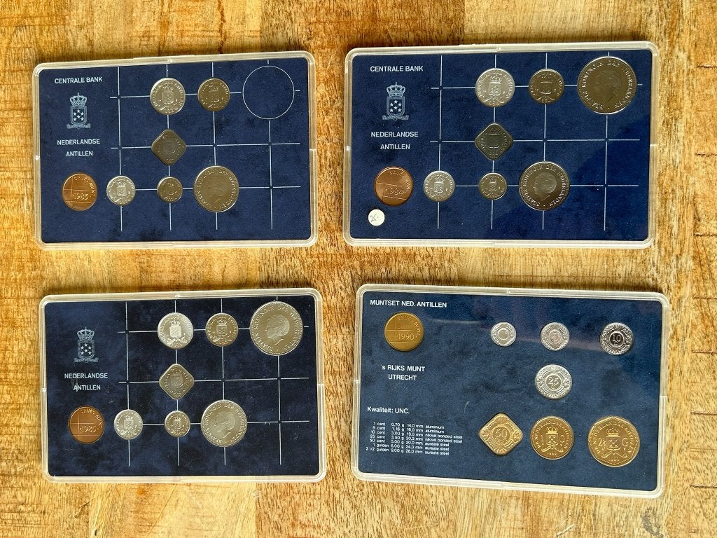 Nederlandse Antillen gulden cassette set, Ophalen of Verzenden, Koningin Beatrix