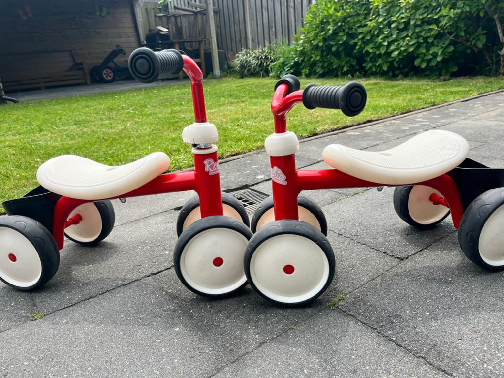 Loopfietsjes Rood (2 stuks) Smoby, Ophalen, Gebruikt, Loopfiets