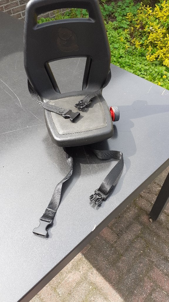 Fietskinderzitje, Fietsen en Brommers, Fietsaccessoires | Fietsstoeltjes, Achterzitje, Voetsteuntjes, 15 t/m 36 kg, Ophalen of Verzenden