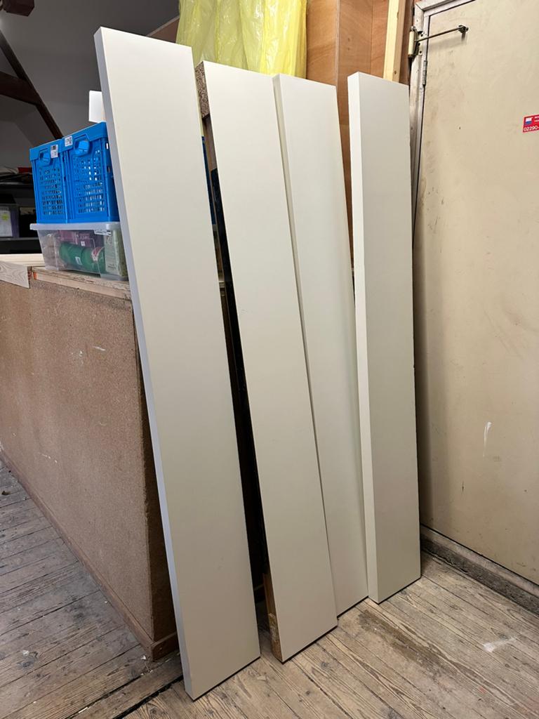 IKEA Lack planken onzichtbaar/zwevend op te hangen, Ophalen, Gebruikt, Minder dan 25 mm, Plank