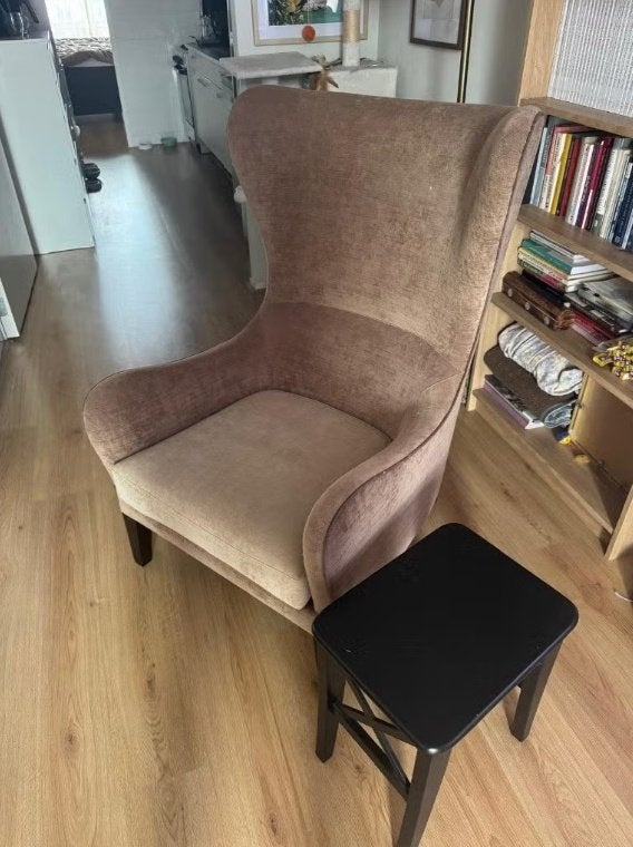 GRATIS AF TE HALEN | Fauteuil Loungebank hoge rug, Huis en Inrichting, Ophalen, Gebruikt, Stof, 50 tot 75 cm