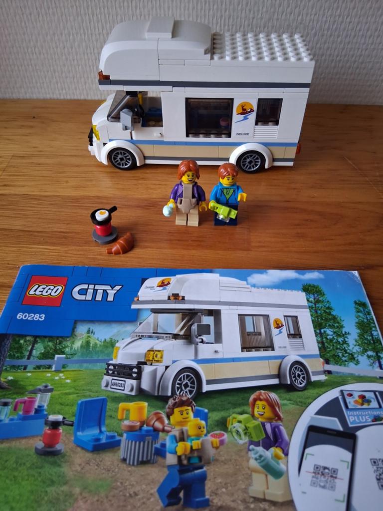 Lego city Vakantie camper 60283 compleet met boekje, Ophalen of Verzenden