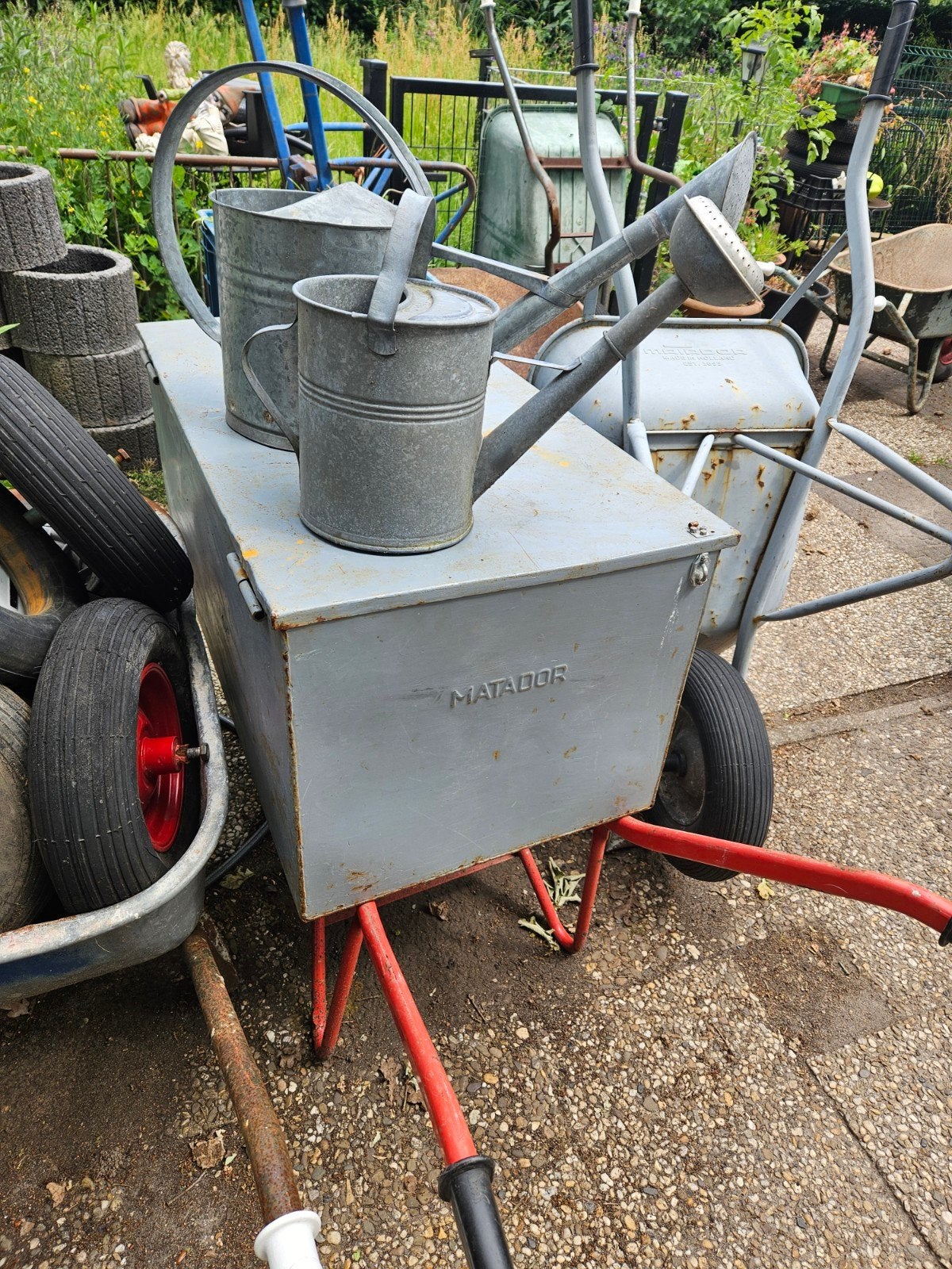 Zinken gieters 5 ltr en 10 ltr, Tuin en Terras, Ophalen of Verzenden, Gebruikt, Metaal