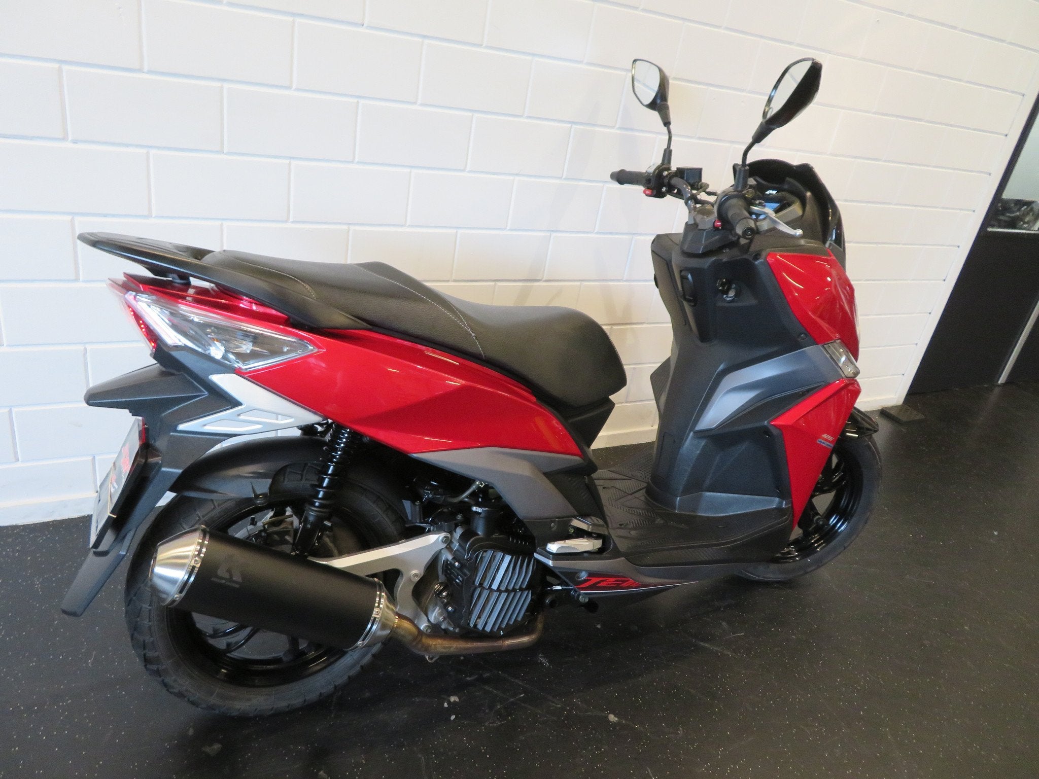 SYM SYMPHONY 125 ST SUPERFRAAI! (bj 2019), Motoren, Scooter, SYM, Bedrijf