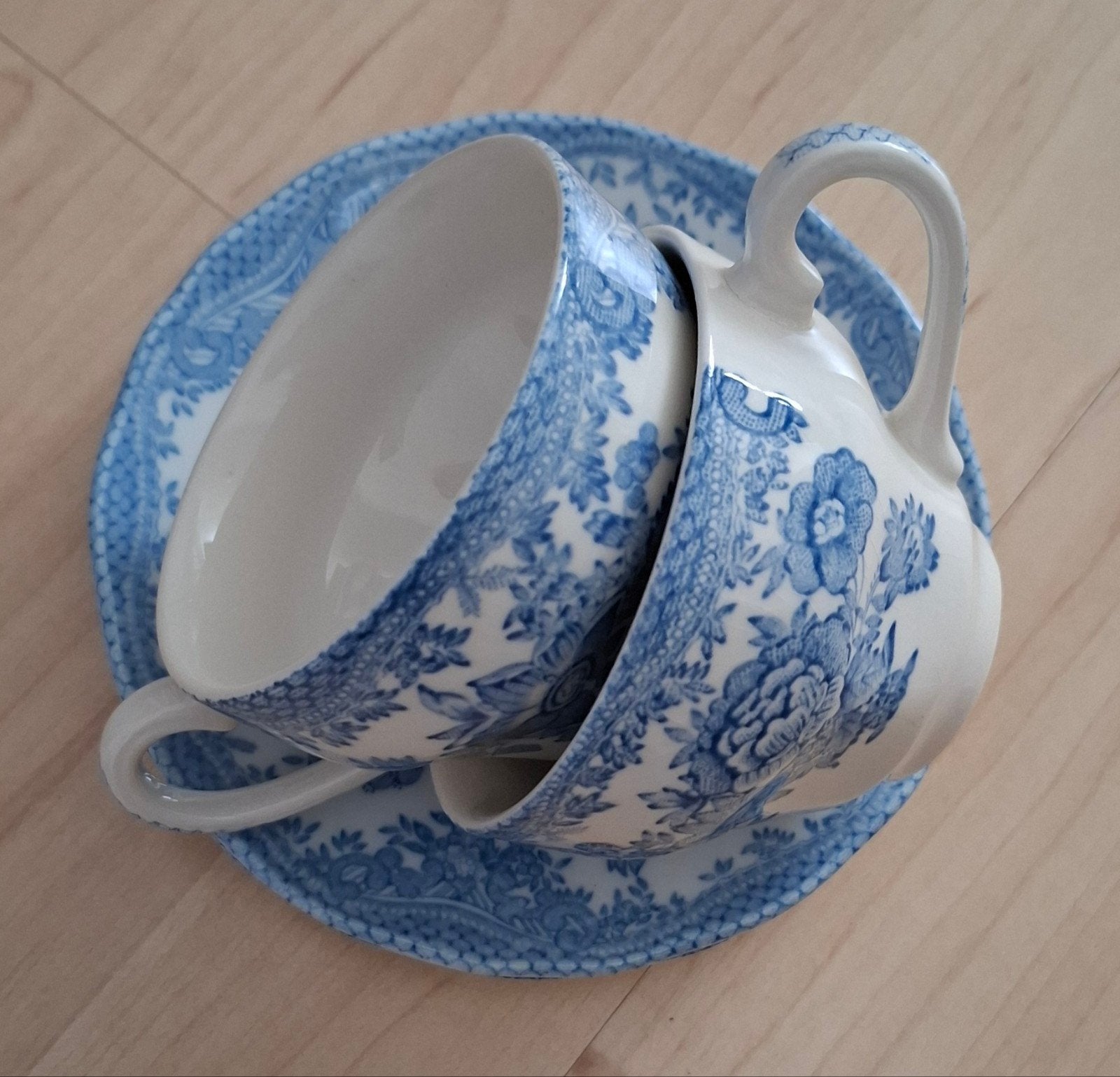 Unicorn Tableware theekopjes en schotels, blauw bloemmotief, Ophalen of Verzenden