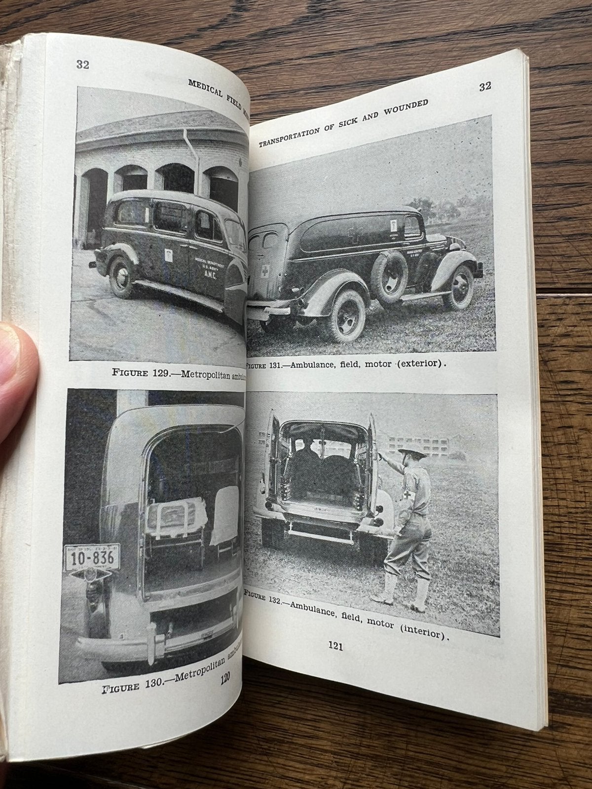 WO2 Amerikaans voorschrift hospik transport ambulance Dodge, Amerika, Verzenden, Boek of Tijdschrift