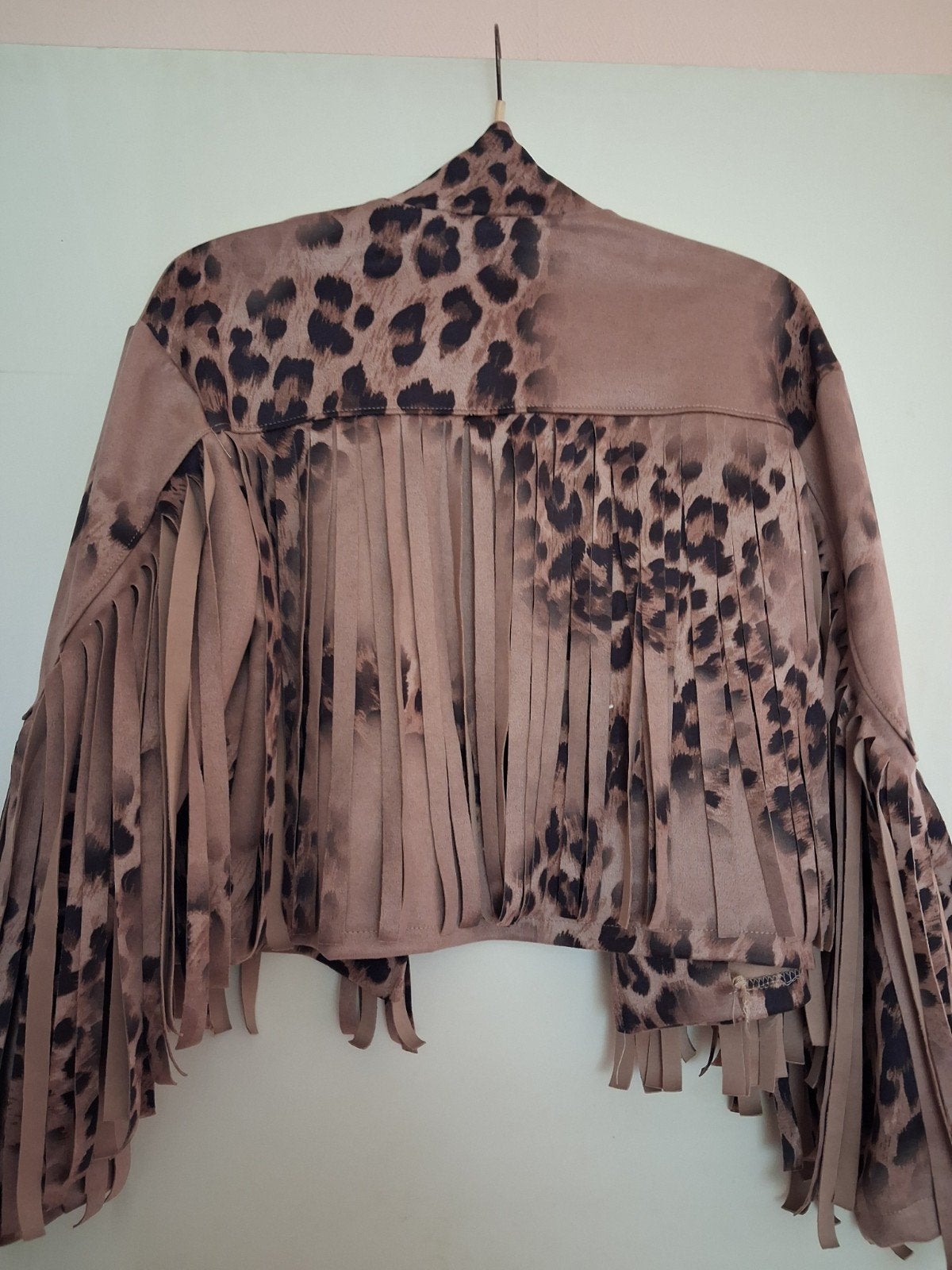 Leuk western jasje met franjes - Maat 42/44, Kleding | Dames, Jassen | Zomer, Ophalen of Verzenden, Nieuw, Maat 42/44 (L)