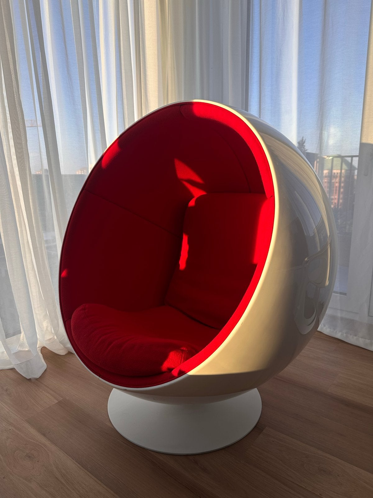 Ball Chair by Eero Aarnio in Classic Red, Kunststof, Gebruikt, Ophalen of Verzenden, Eén