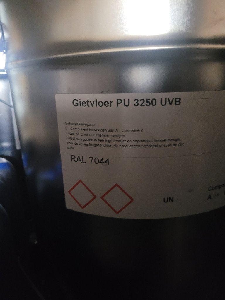 Pu gietvloer ral 7044 100 kilo 30 m2, Nieuw, Ophalen of Verzenden, Verf, 20 liter of meer