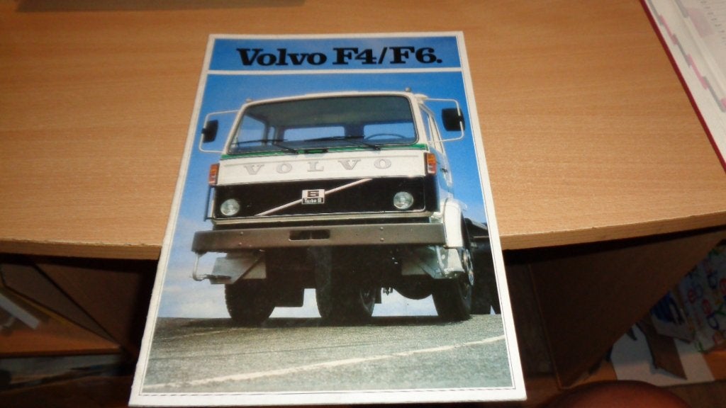 Folder VOLVO   F4 / F6  ,  10-1981, Ophalen of Verzenden, Zo goed als nieuw, Overige merken