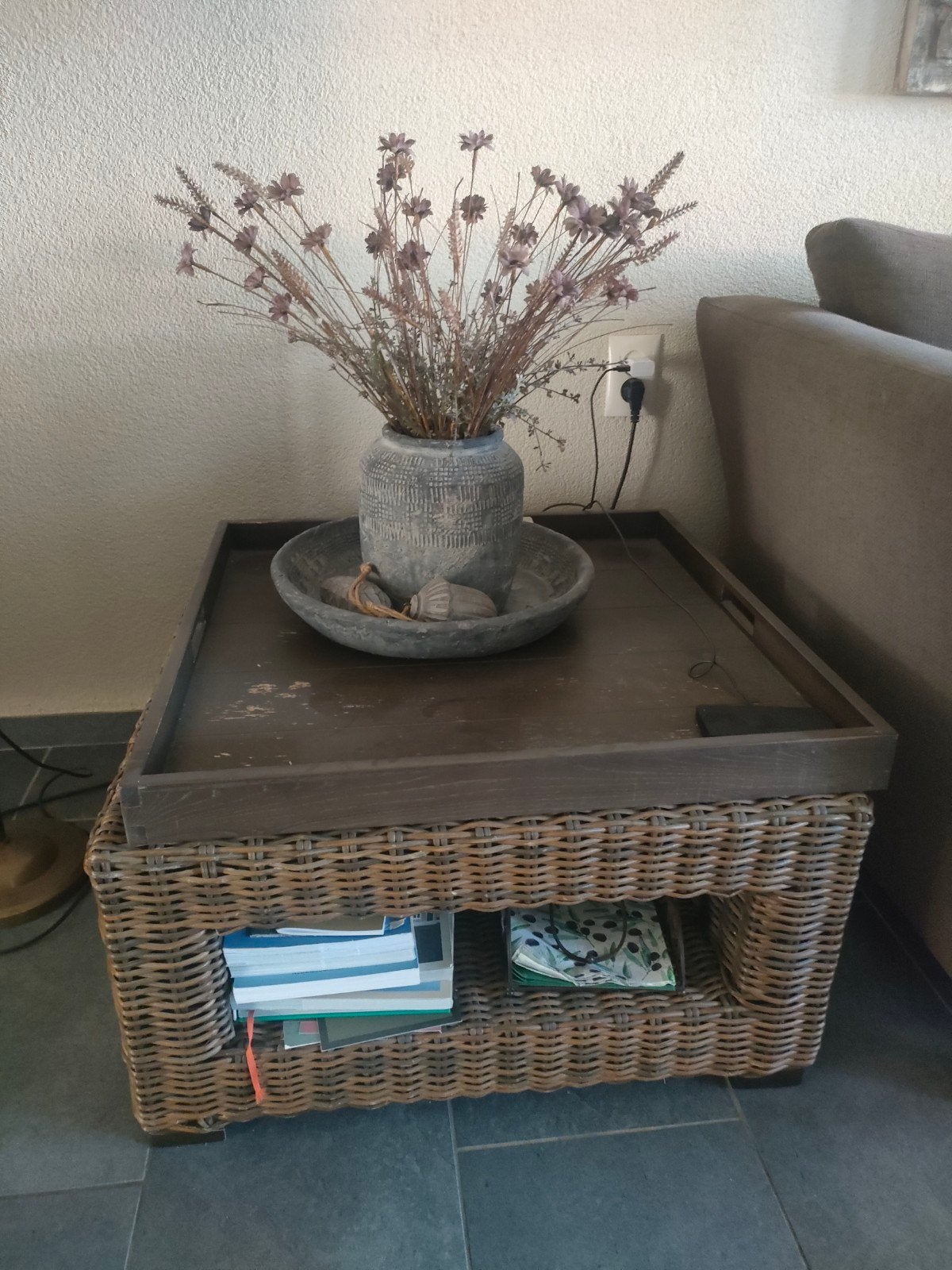 Bijzettafel met los dienblad - 70x70cm, Ophalen, Overige materialen, Gebruikt, Vierkant