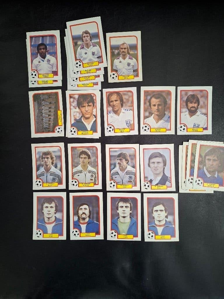 Monty Euro 80 te koop/te ruil, Verzamelen, Ophalen of Verzenden, Zo goed als nieuw, Buitenlandse clubs, Poster, Plaatje of Sticker