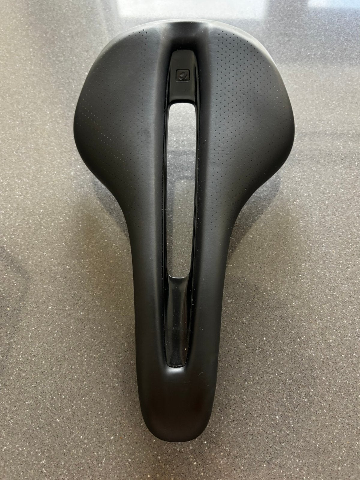 Bontrager VerseComp 155mm racefiets zadel, Fietsen en Brommers, Ophalen of Verzenden, Zo goed als nieuw, Racefiets, Zadel
