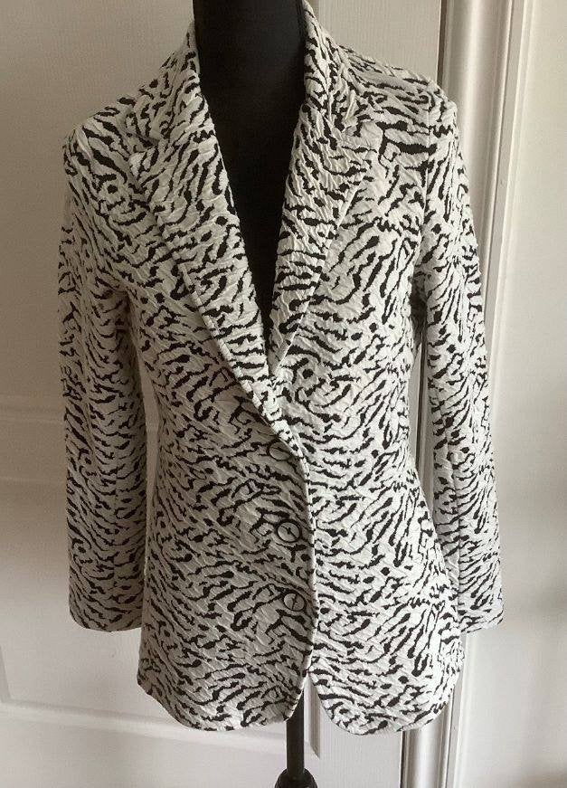 Zwart witte blazer maat M // als nieuw! En méér......., Ophalen of Verzenden, Zo goed als nieuw, Maat 38/40 (M), Zwart