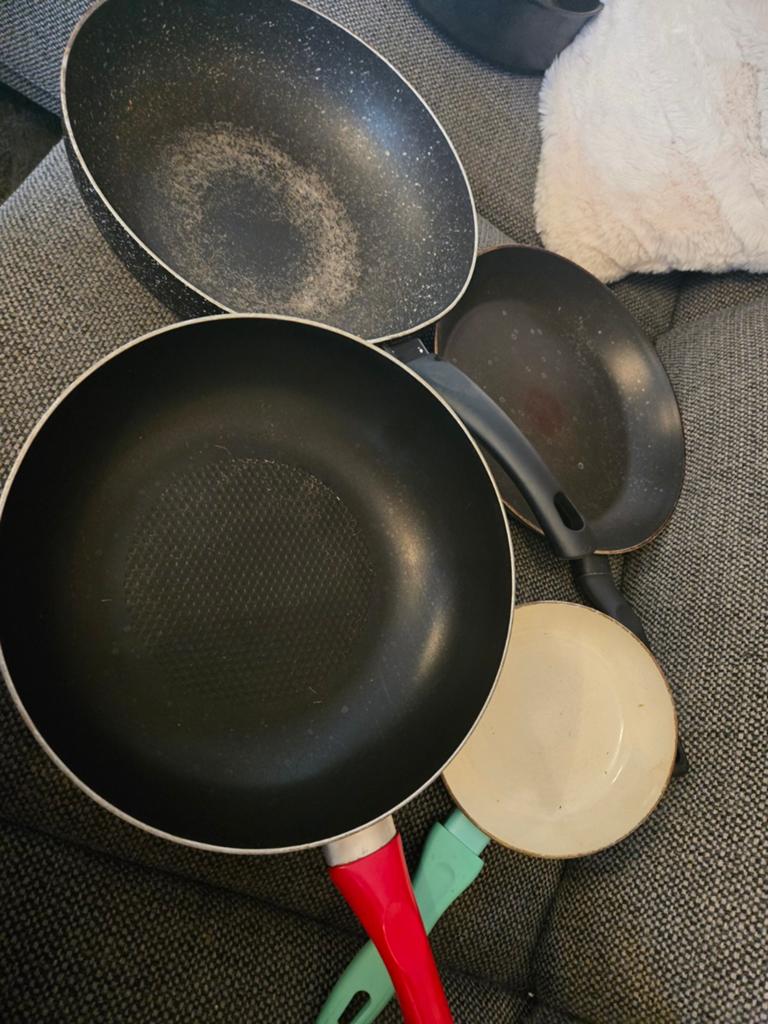 Set van 4 Koekenpannen / Wokpannen, Ophalen of Verzenden, Gebruikt, Overige materialen, Koekenpan of Braadpan