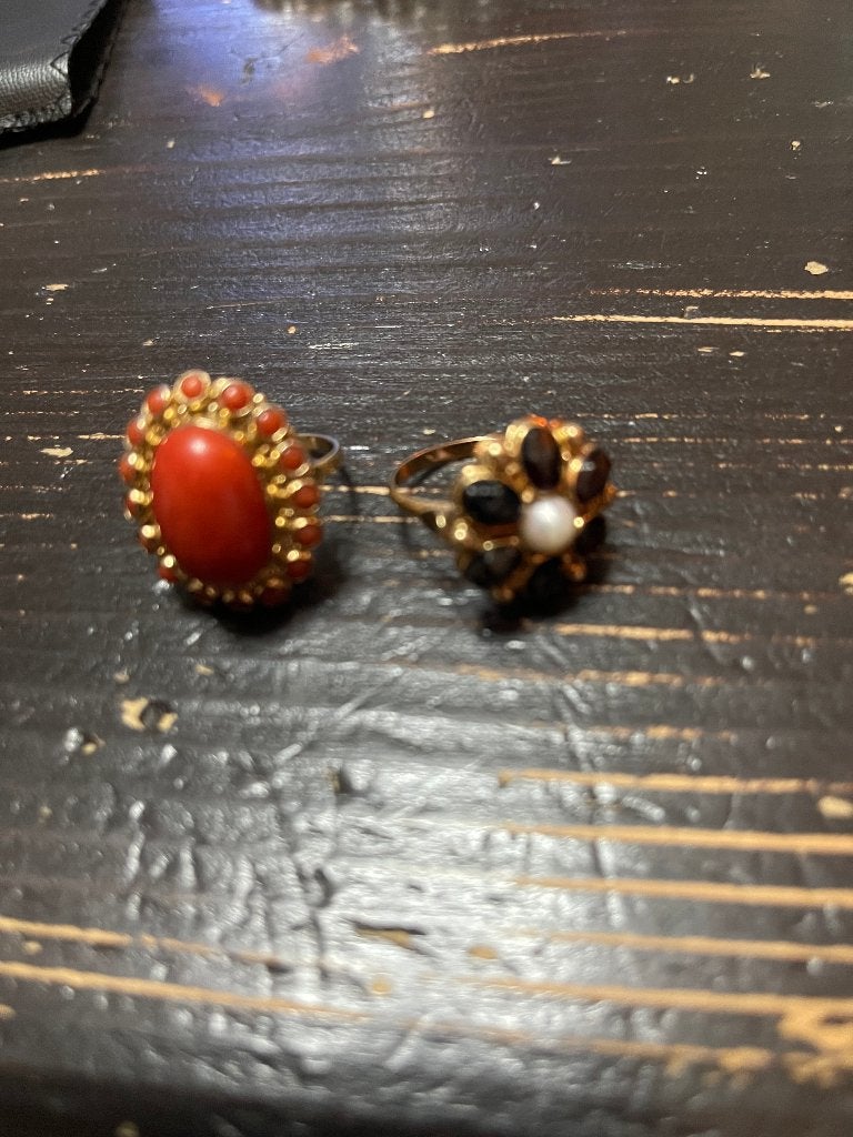 2 x Gouden dames ringen, Ophalen of Verzenden, Zo goed als nieuw, 17 tot 18, Dame