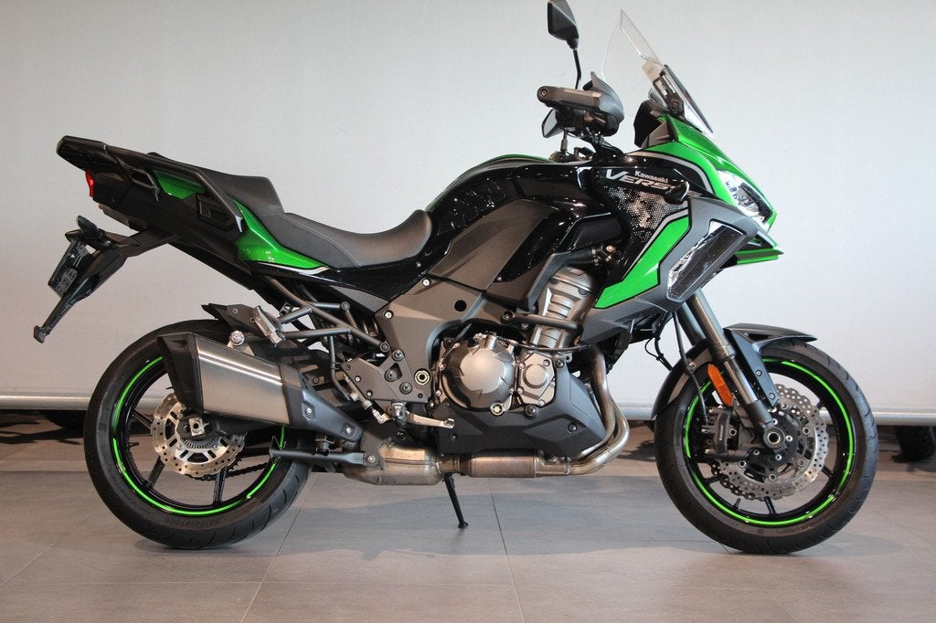 Kawasaki VERSYS 1000 SE (bj 2021), Motoren, Motoren | Kawasaki, Bedrijf, Info@kawasaki.nl, Meer dan 35 kW, Toermotor